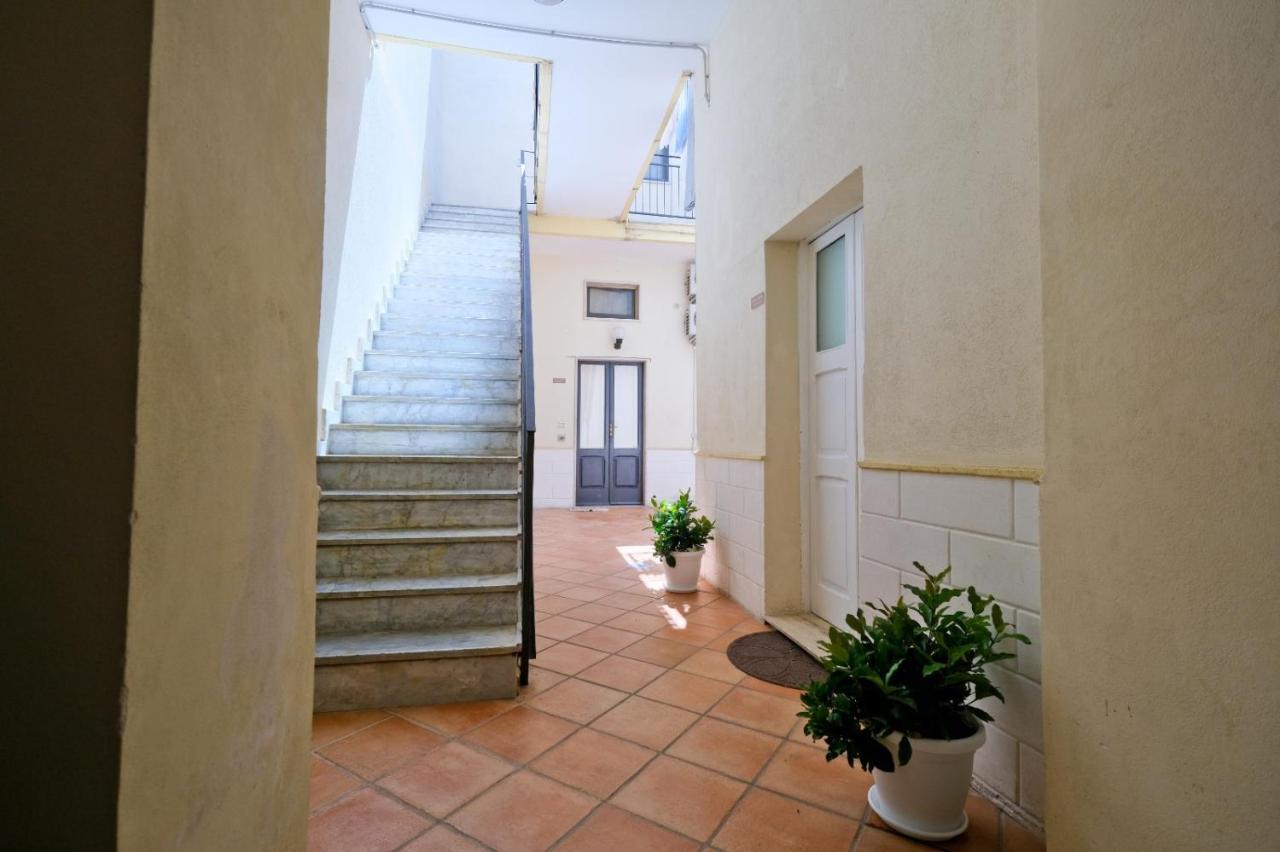 Monolocale Porta Napoli Apartment Brindisi Exterior photo