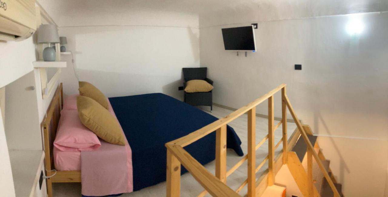 Monolocale Porta Napoli Apartment Brindisi Exterior photo